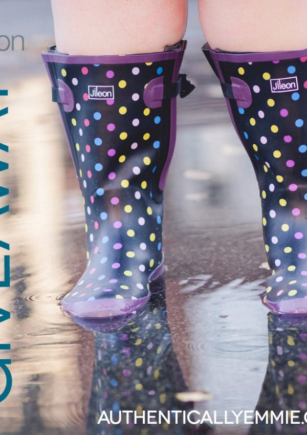 Giveaway: Wide Calf Rain Boots