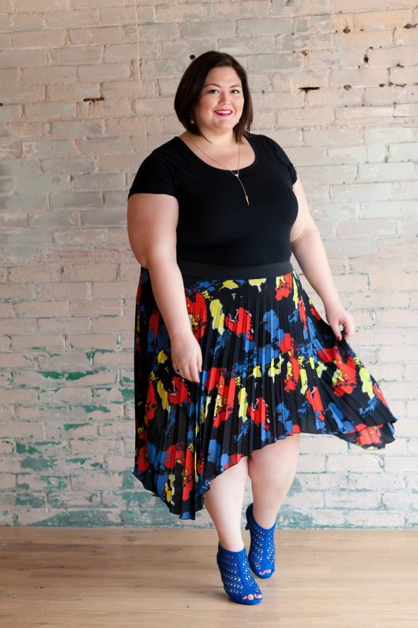 Authentically Emmie in a Simply Be skirt and Lane Bryant shoes