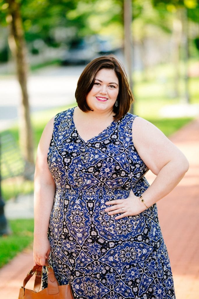 Plus size blogger Authentically Emmie reviews the NY Collection from Macys.com