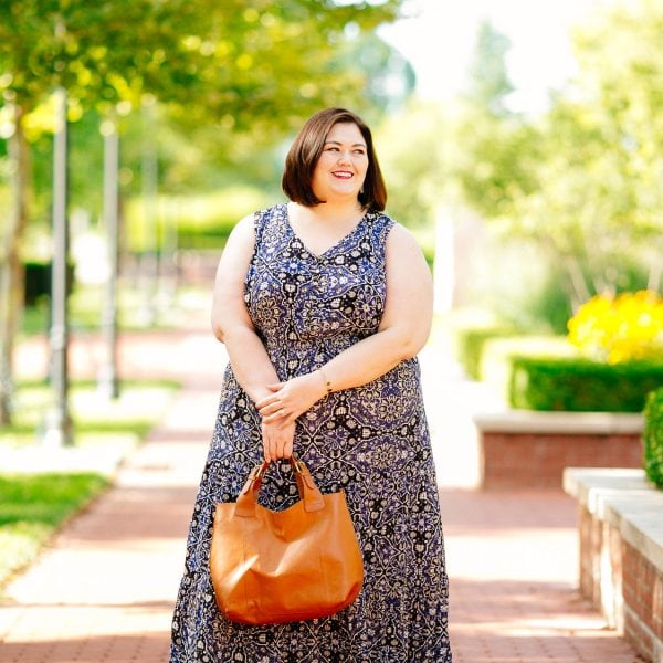 Plus size blogger Authentically Emmie reviews the NY Collection from Macys.com